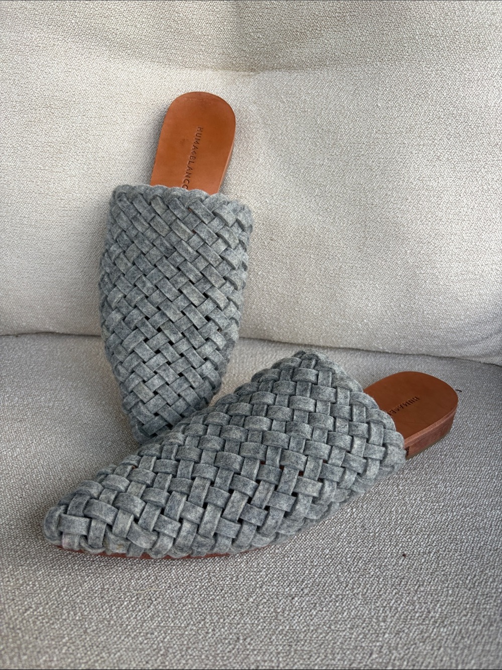 HUMA BLANCO Braided Mules. Size 40